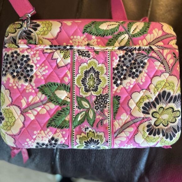 LIKE NEW VERA BRADLEY RETIRED PRICILLA PINK IPAD OR NOOK OR READER CASE 12x6.5 - Picture 5 of 7